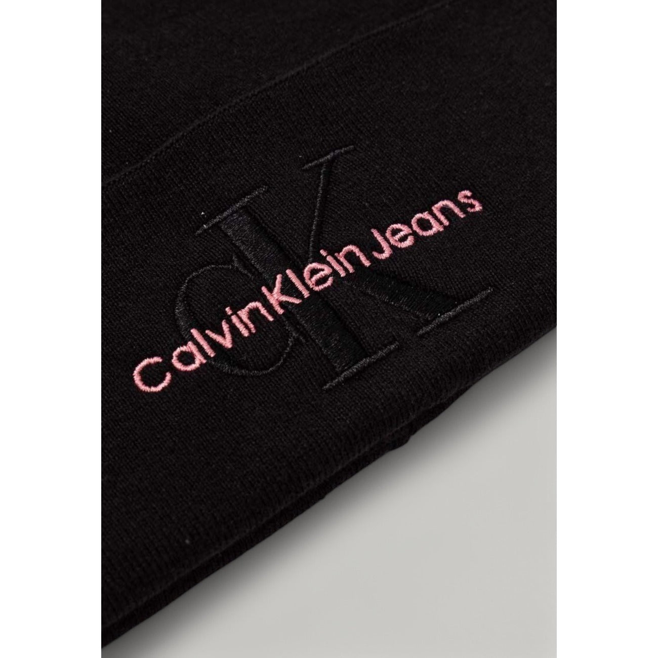 Calvin Klein Jeans Women Cap