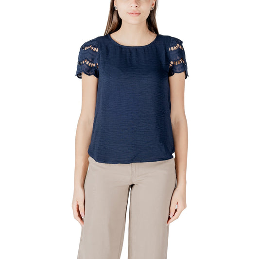 Jacqueline De Yong  Women T-Shirt
