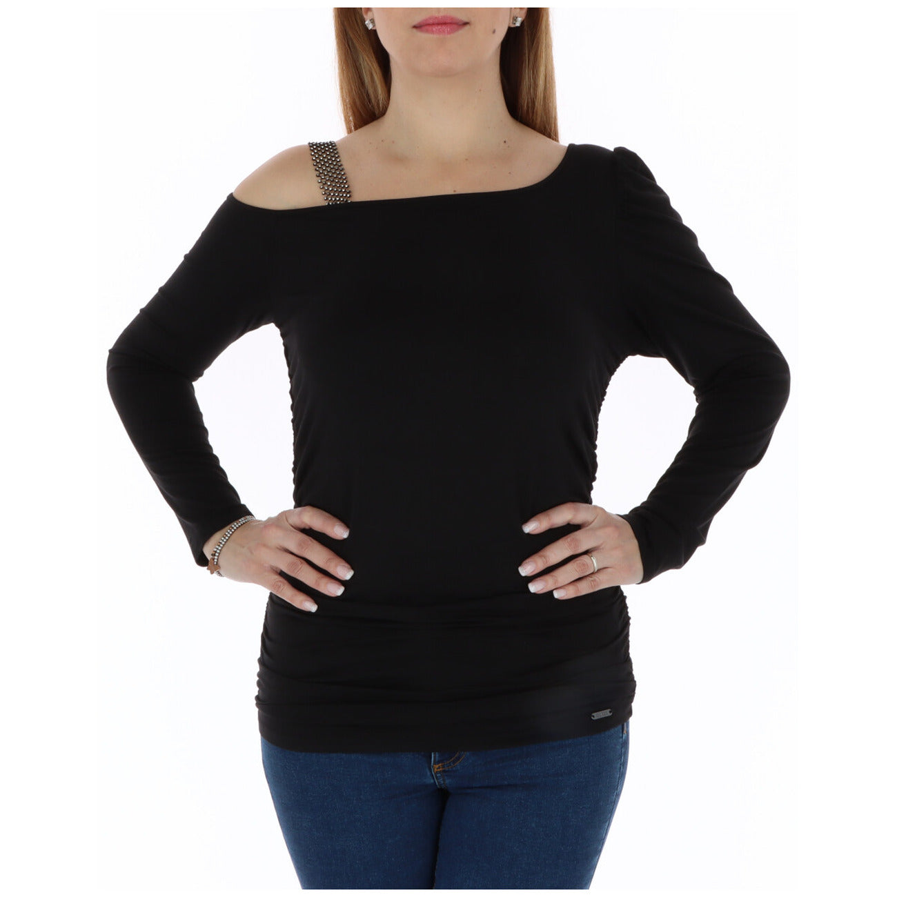 Guess  Women Knitwear